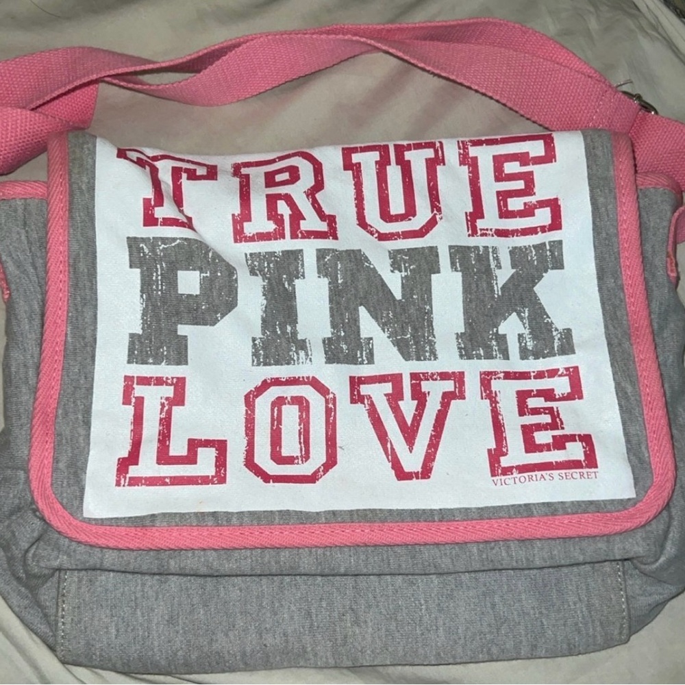 VS Pink messenger purse, bag